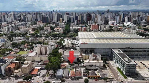Terreno ZR4 ao lado da Ligga Arena | 550 m² | Água Verde | Permuta | à venda por R$ 2.300.000 - Curitiba/PR - foto 5
