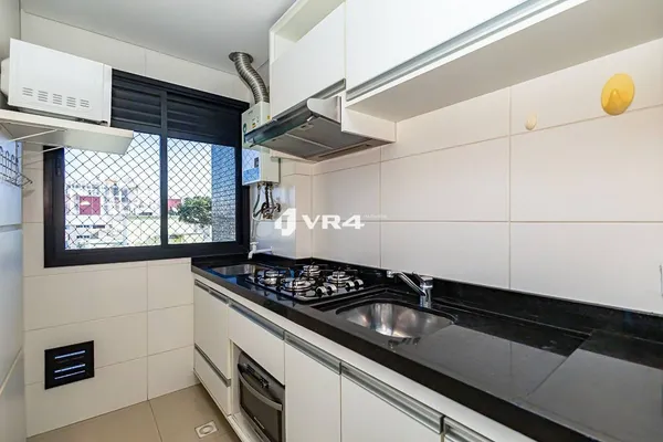 Apartamento com 1 dormitório à venda, por R$ 419.000 - Água Verde - Curitiba/PR - foto 3