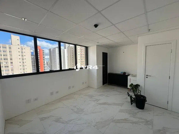 Sala para alugar, 21 m² R$ 1.400/mês - Centro - Curitiba/PR - foto 2