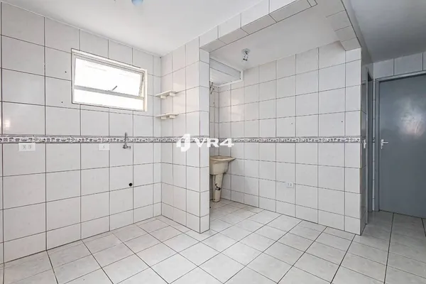 Apartamento com 3 quartos, 51 m², à venda por R$ 260.000 - foto 4