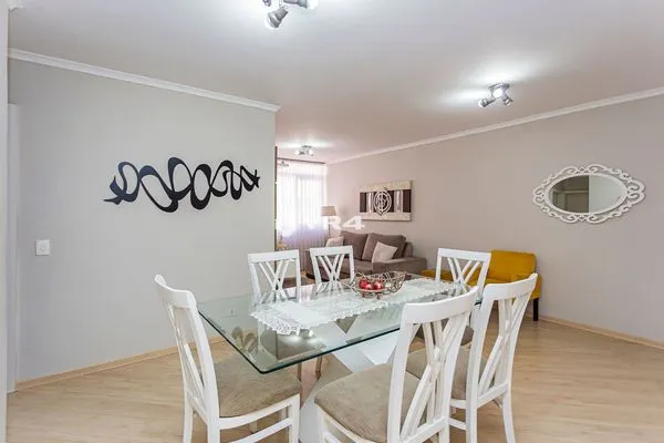 Apartamento com 2 dormitórios para alugar por R$ 3.000 - Alto da XV, Curitiba/PR - foto 4