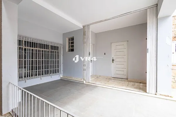 Casa com 5 quartos | 2 Suítes | 3 Vagas | Residencial ou Comercial | com 270 m² à venda por R$ 1.195.000 - Seminário - Curitiba/PR - foto 4