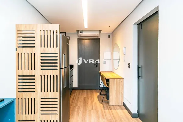 Apartamento com 1 dormitório para alugar, por R$ 2.400/mês - Água Verde - Curitiba/PR - foto 4